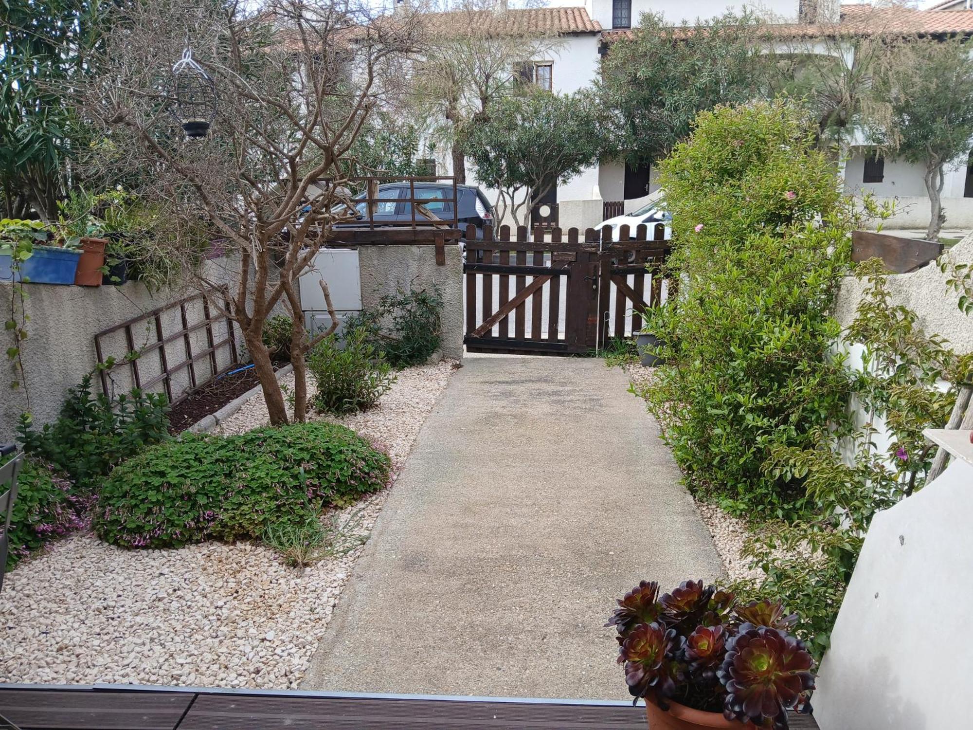 Jolie Appartement Refait A Neuf Les Les Saintes-Maries-de-la-Mer Extérieur photo